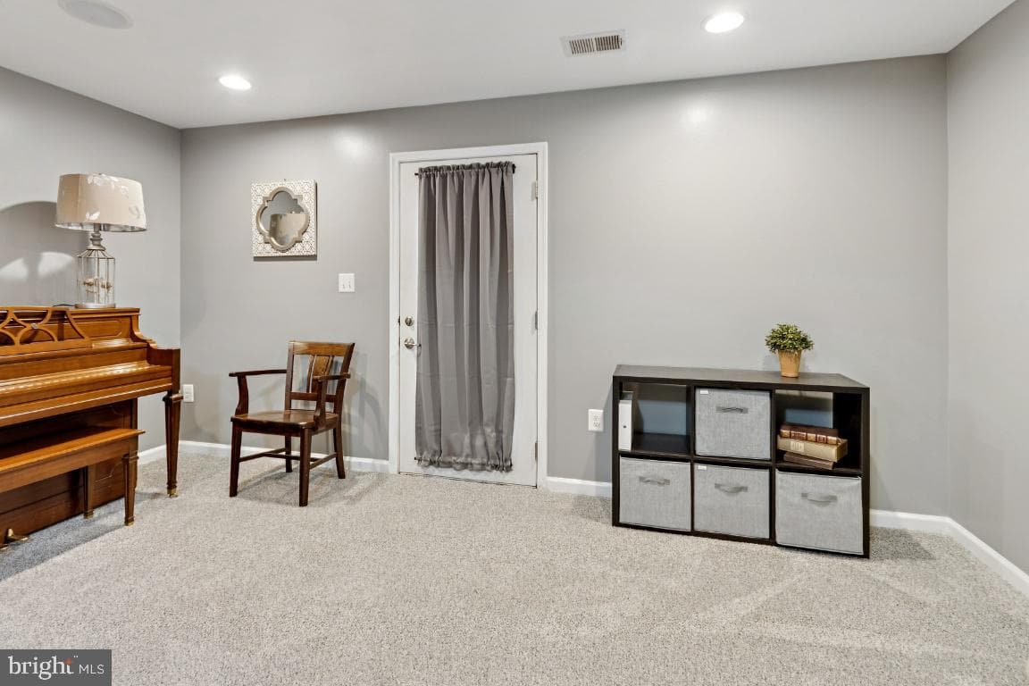 8547 Ross Street photo 6