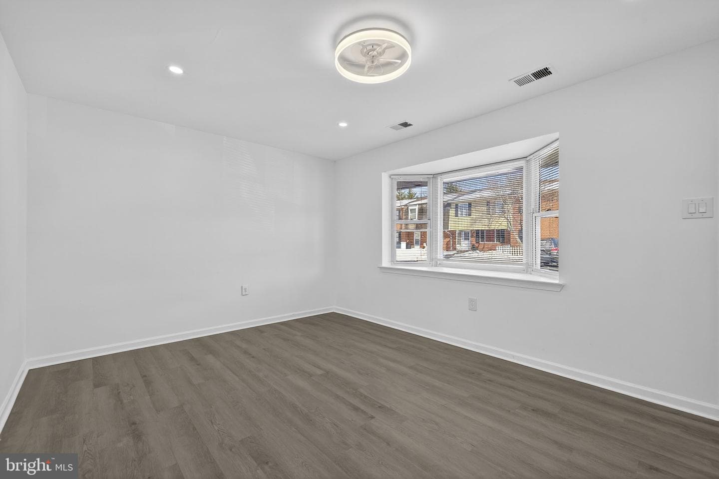 4530 Appledale Court photo 4