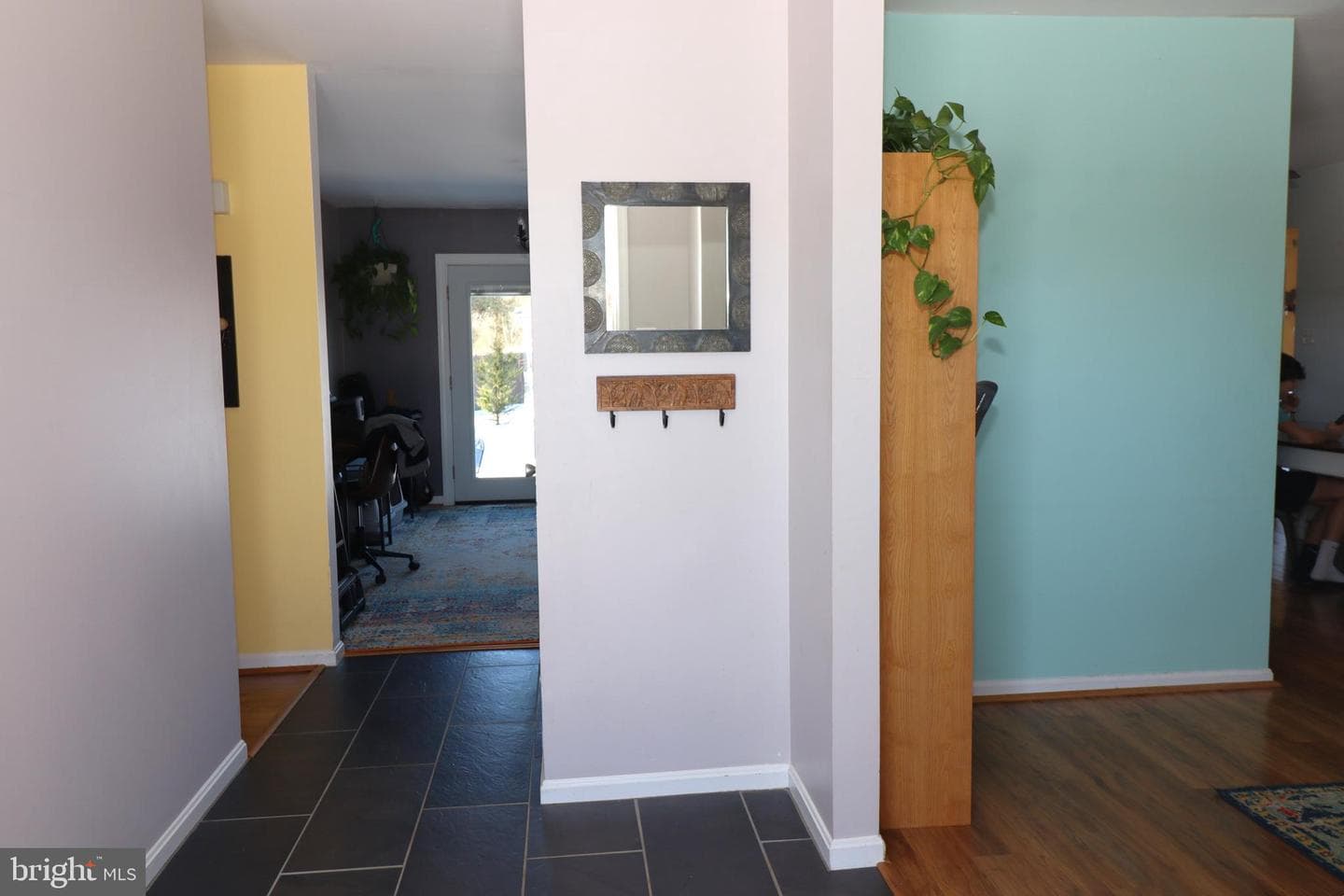 11210 Edgewood Drive photo 4