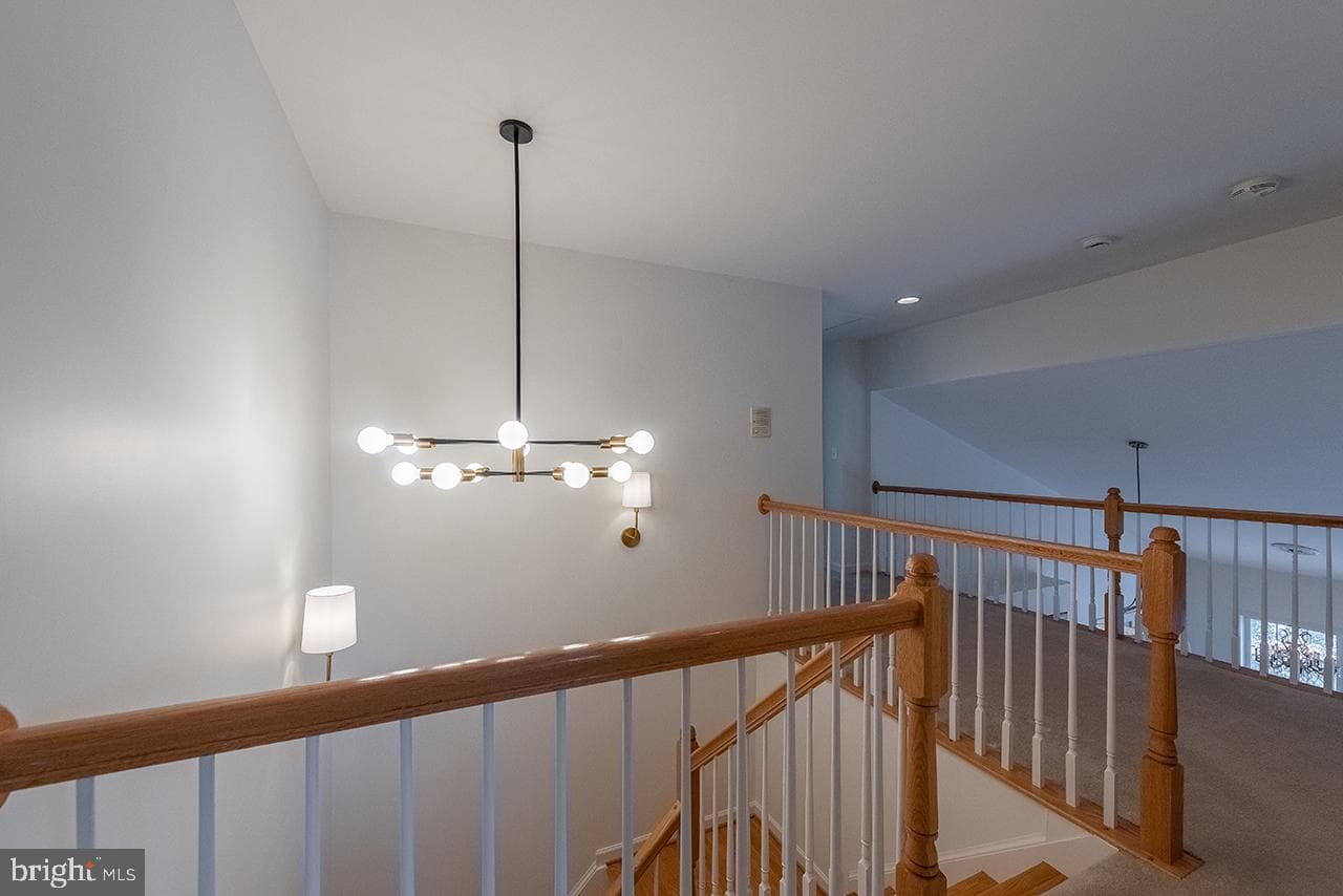 158 N View Circle photo 20