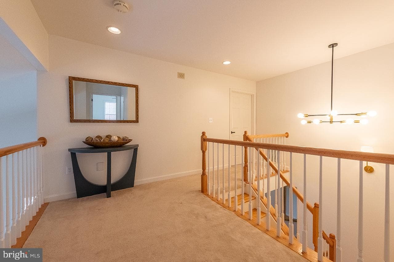 158 N View Circle photo 21