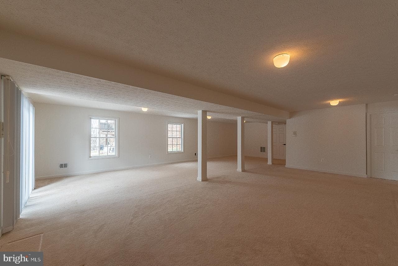 158 N View Circle photo 23