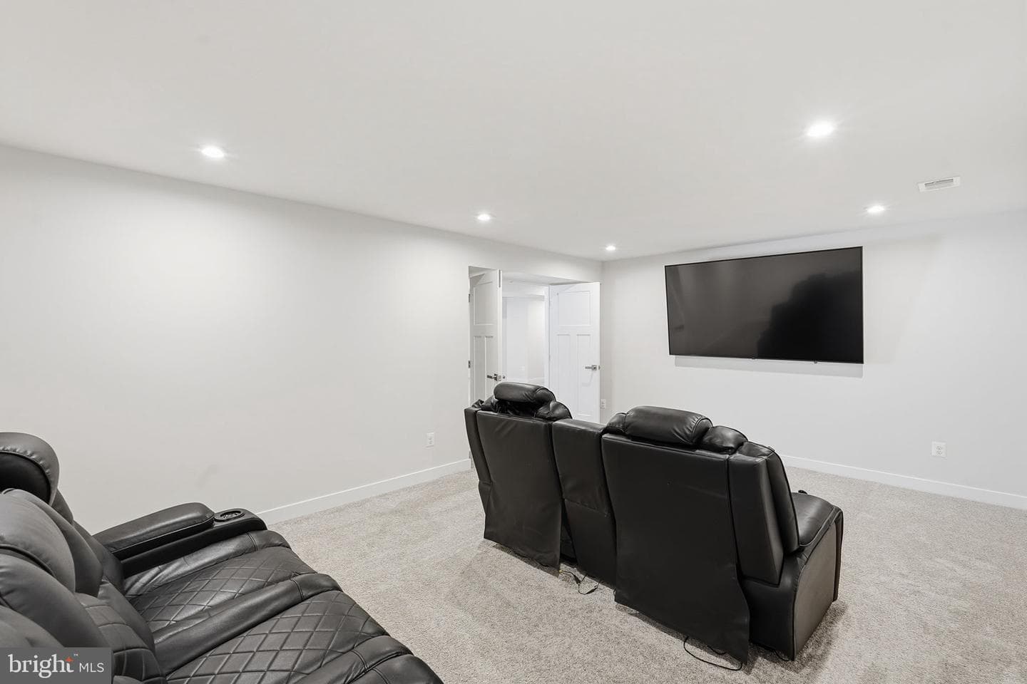 6530 Bob White Drive photo 29