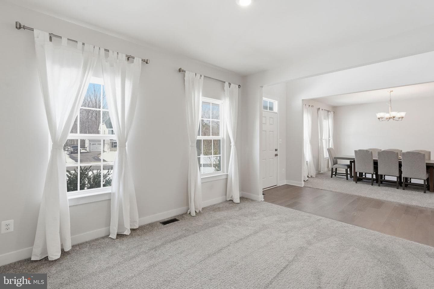 6530 Bob White Drive photo 3