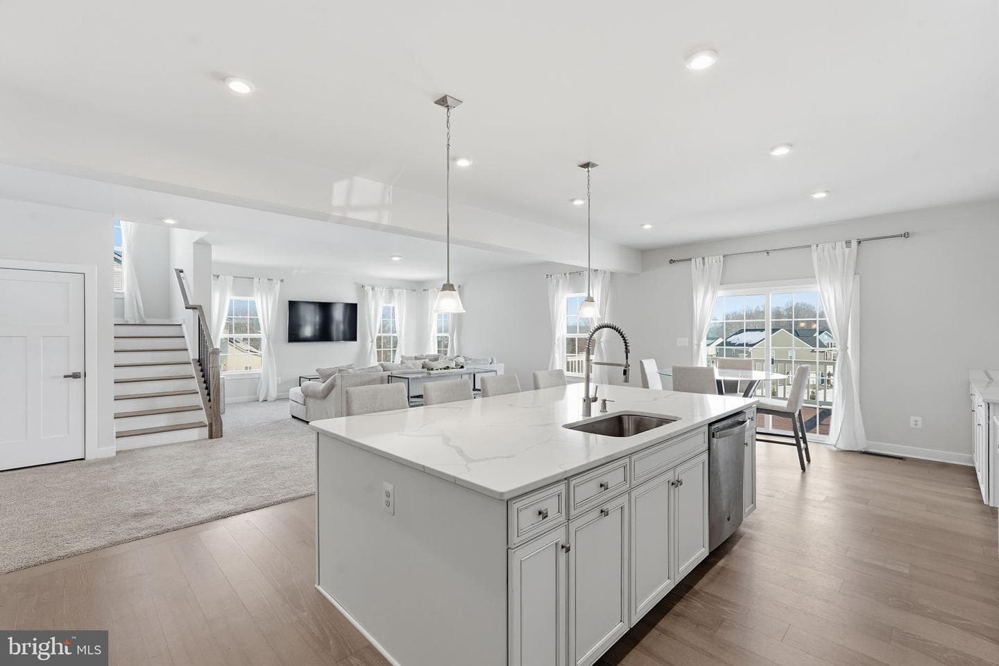 6530 Bob White Drive photo 6