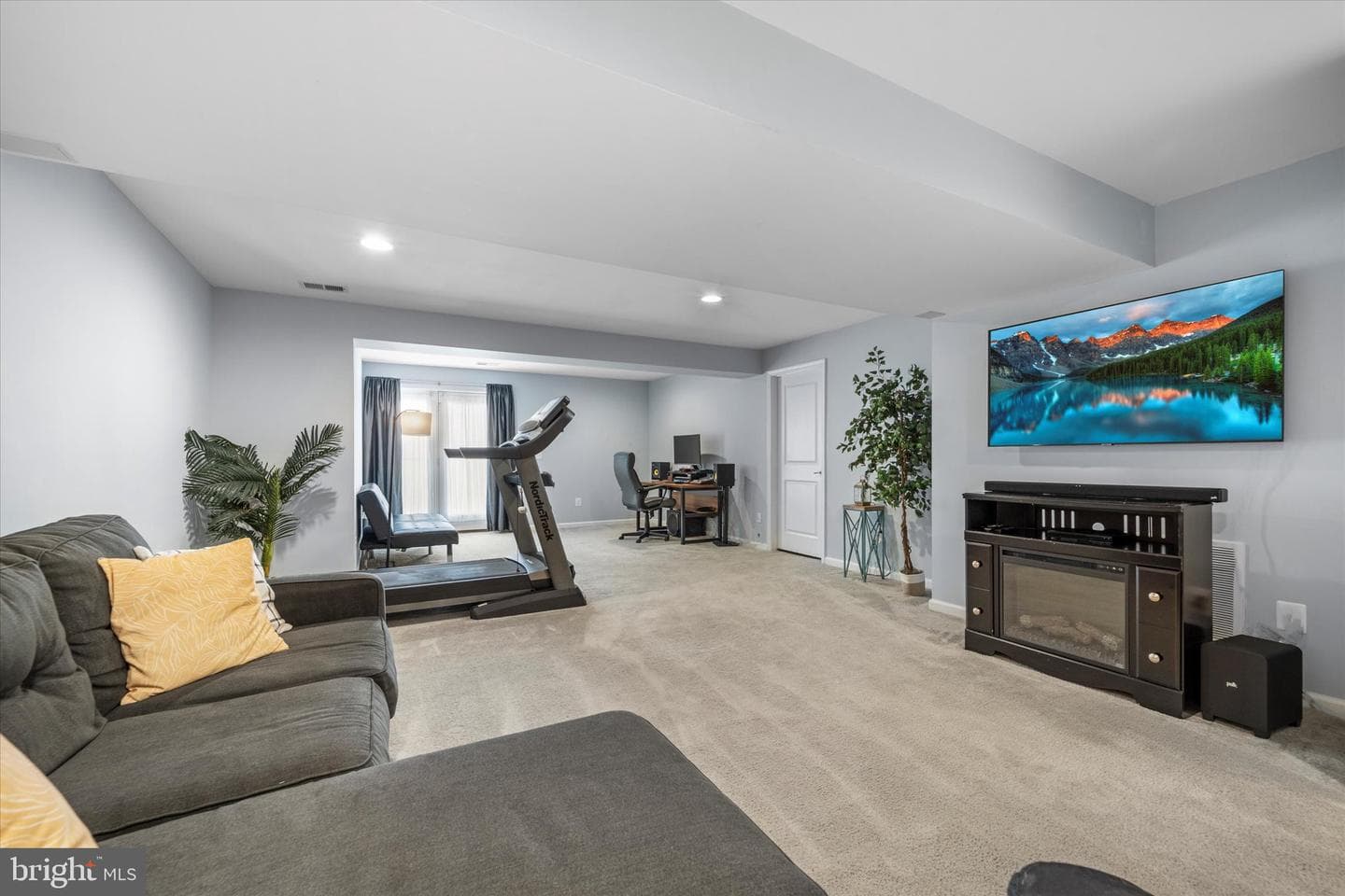 6841 Lake Anne Court photo 30