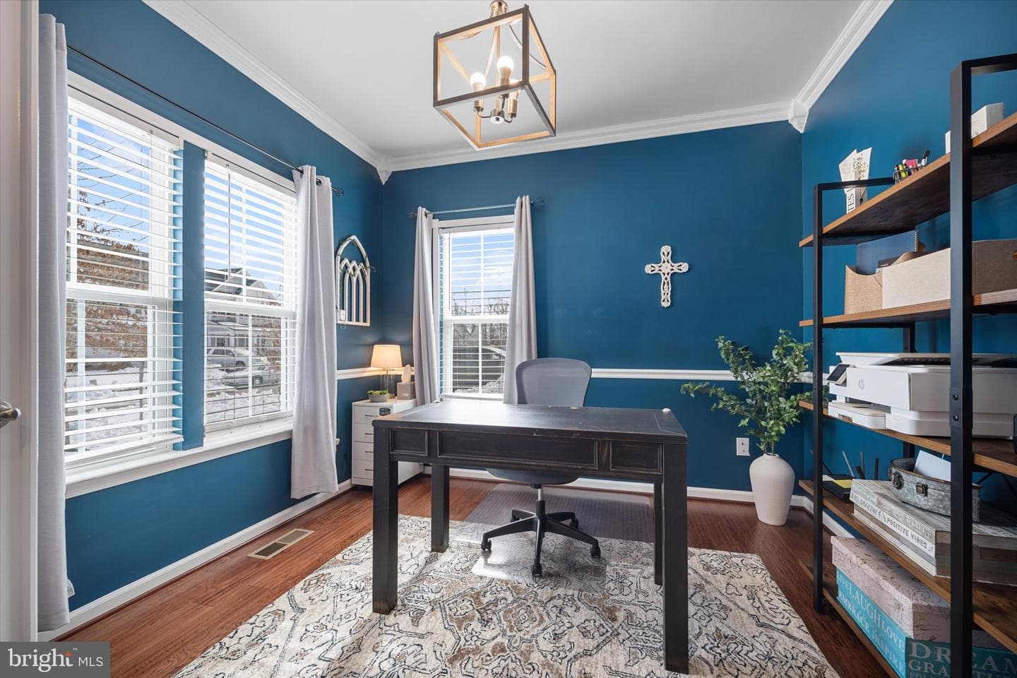 6841 Lake Anne Court photo 4