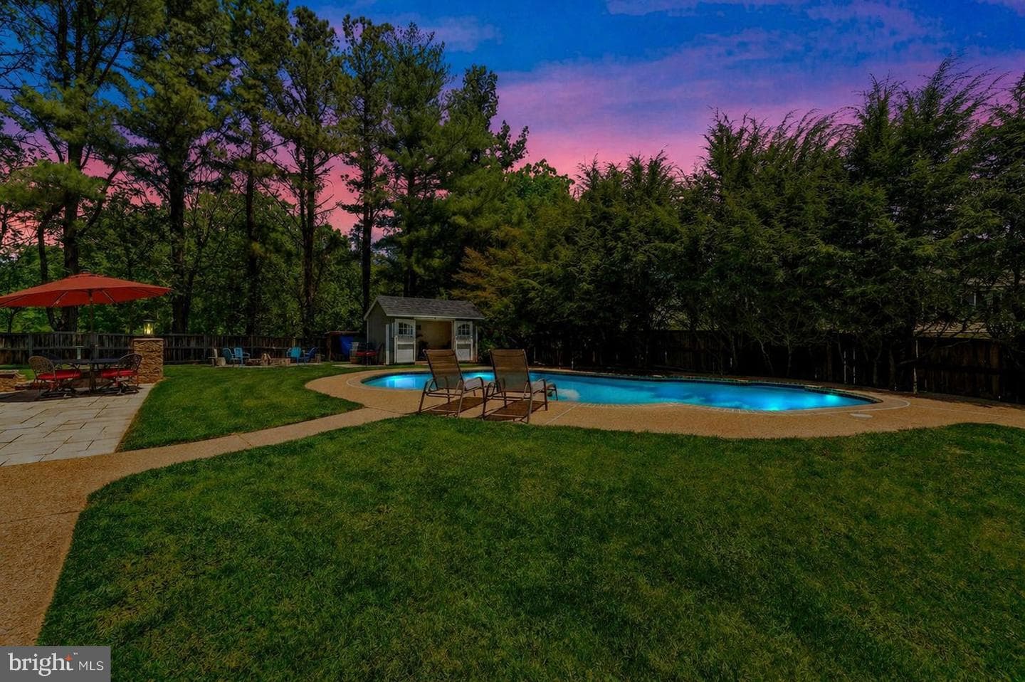 5291 Merry Oaks Road photo 3