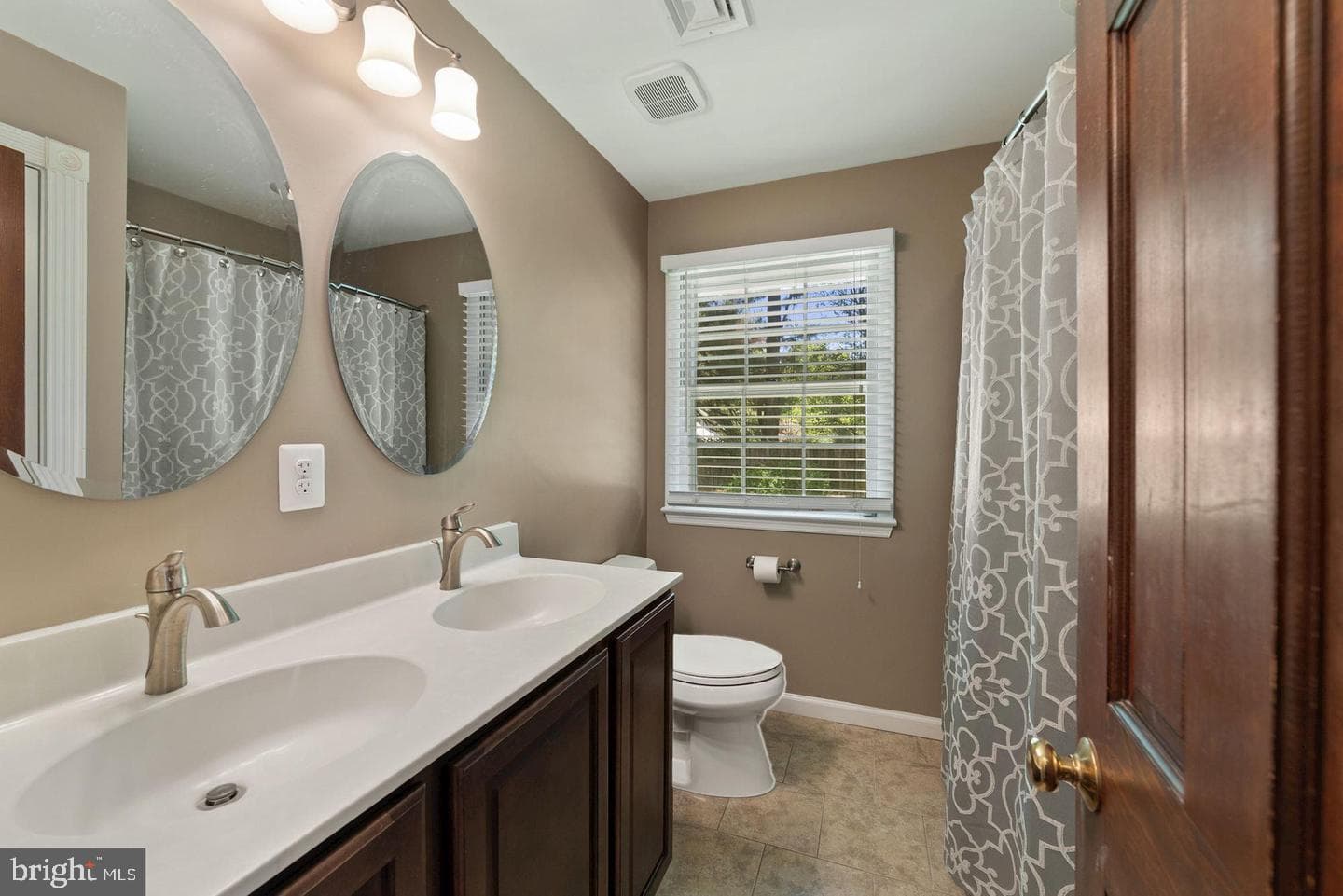5291 Merry Oaks Road photo 8