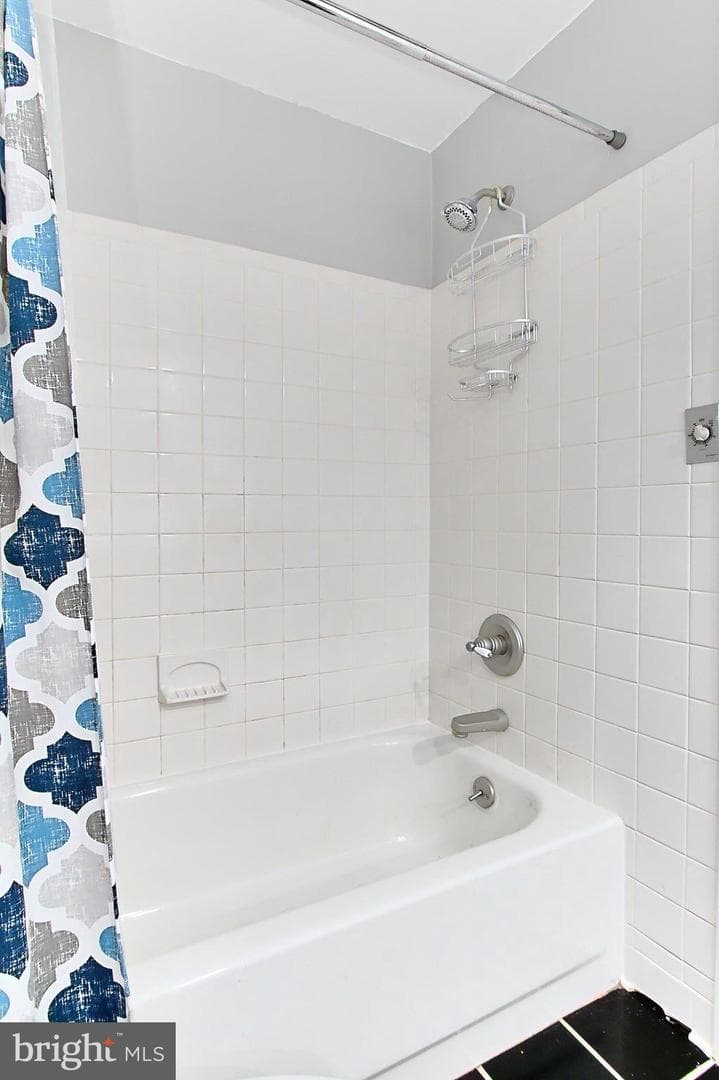 5839 Windsor Retreat photo 52