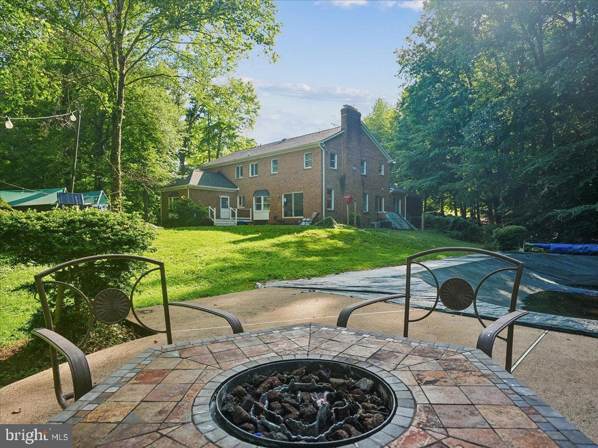 9935 Highland Drive photo 76