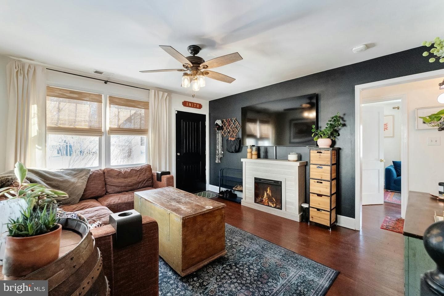 190 Sycamore Street photo 5