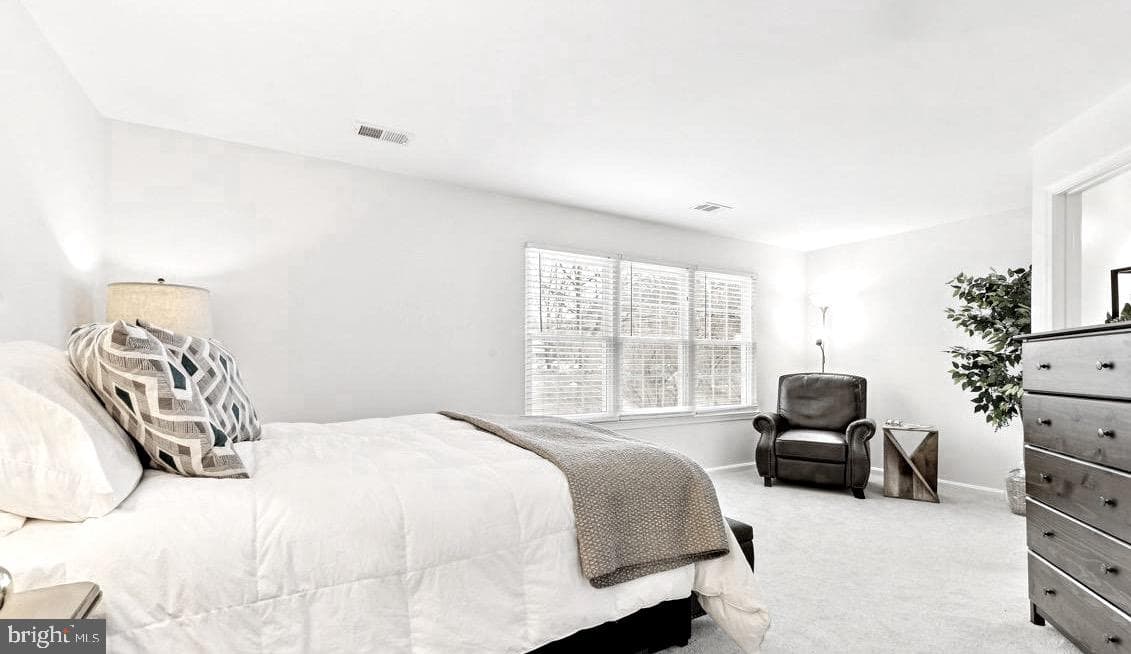 219 Fernwood Place photo 12