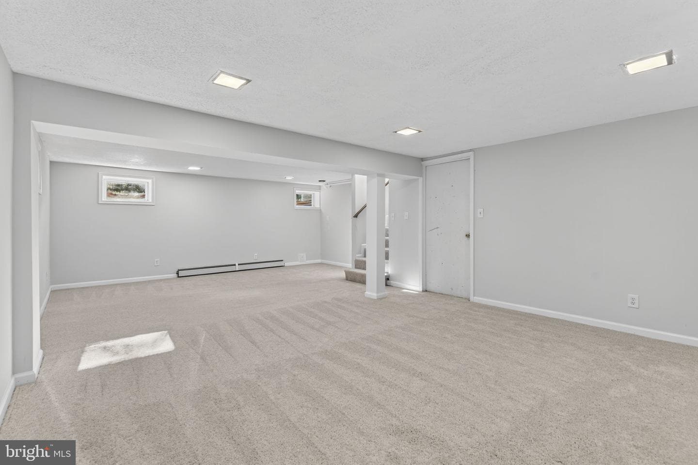 6741 Maxwell Avenue photo 46