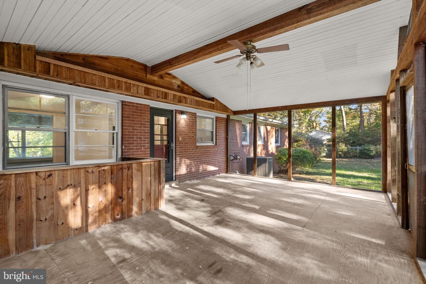 6741 Maxwell Avenue photo 55