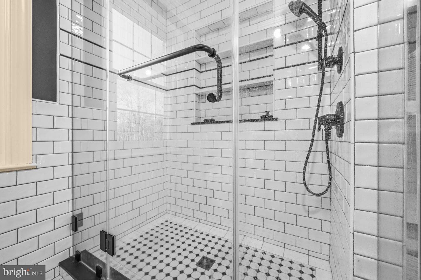 4514 Den Haag Road photo 32