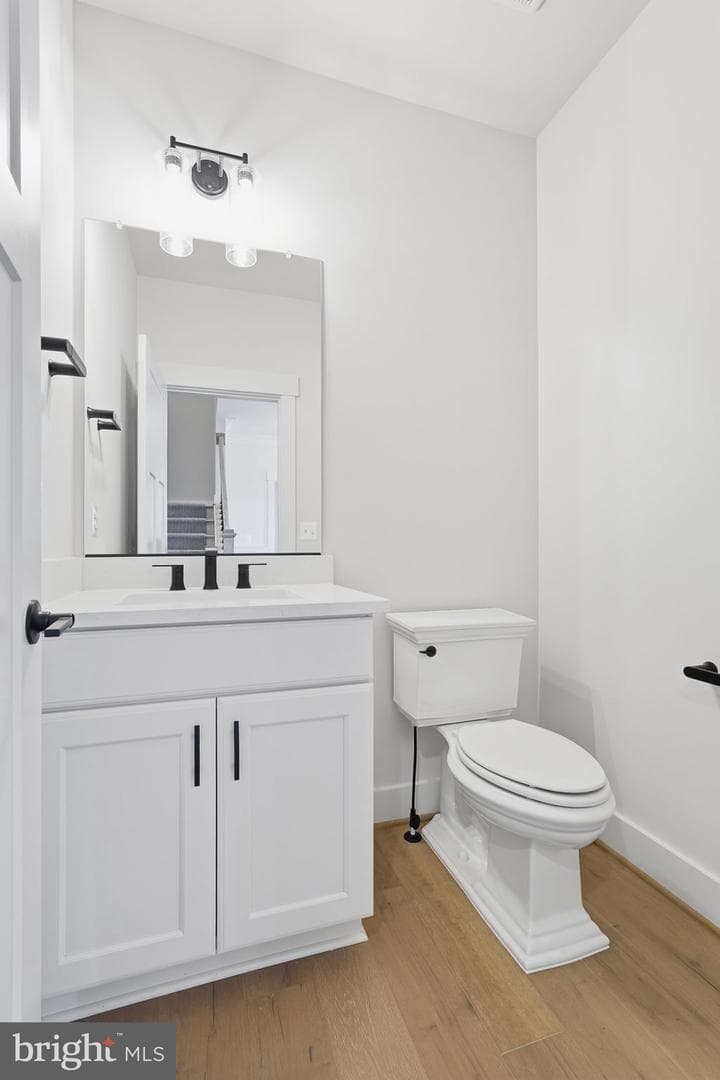 15 Fisher Lane photo 25