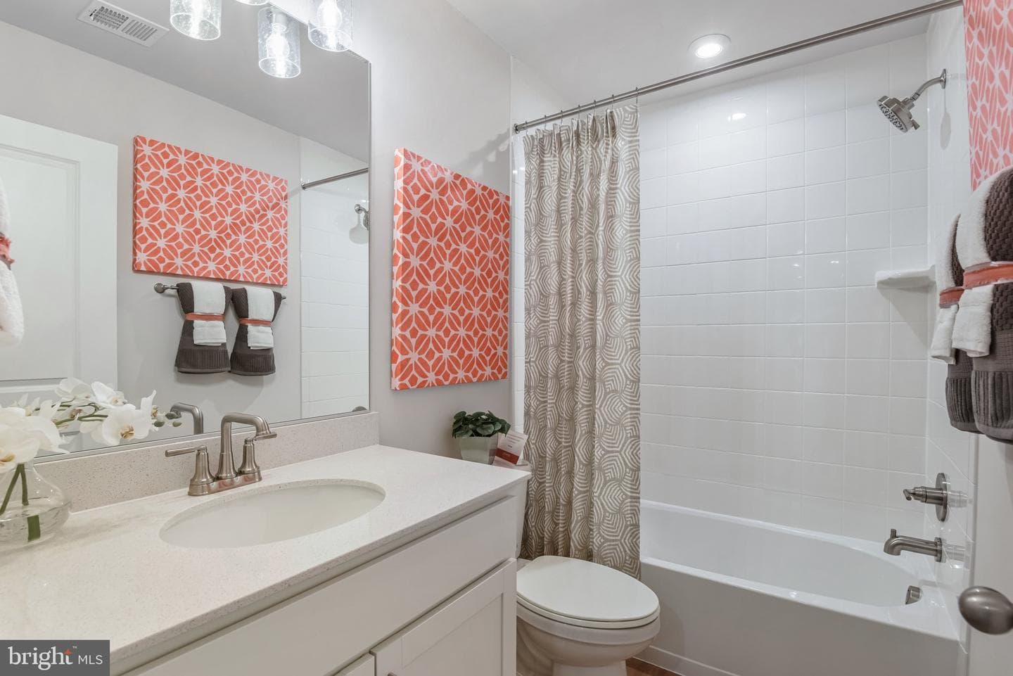 8055 Mckay Street photo 26