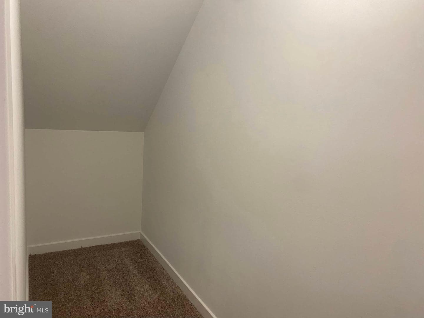 8055 Mckay Street photo 31