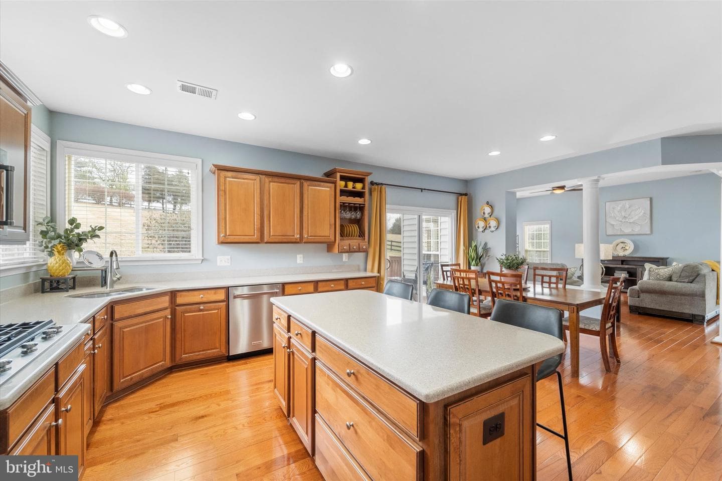 6909 Mill Valley Drive photo 11