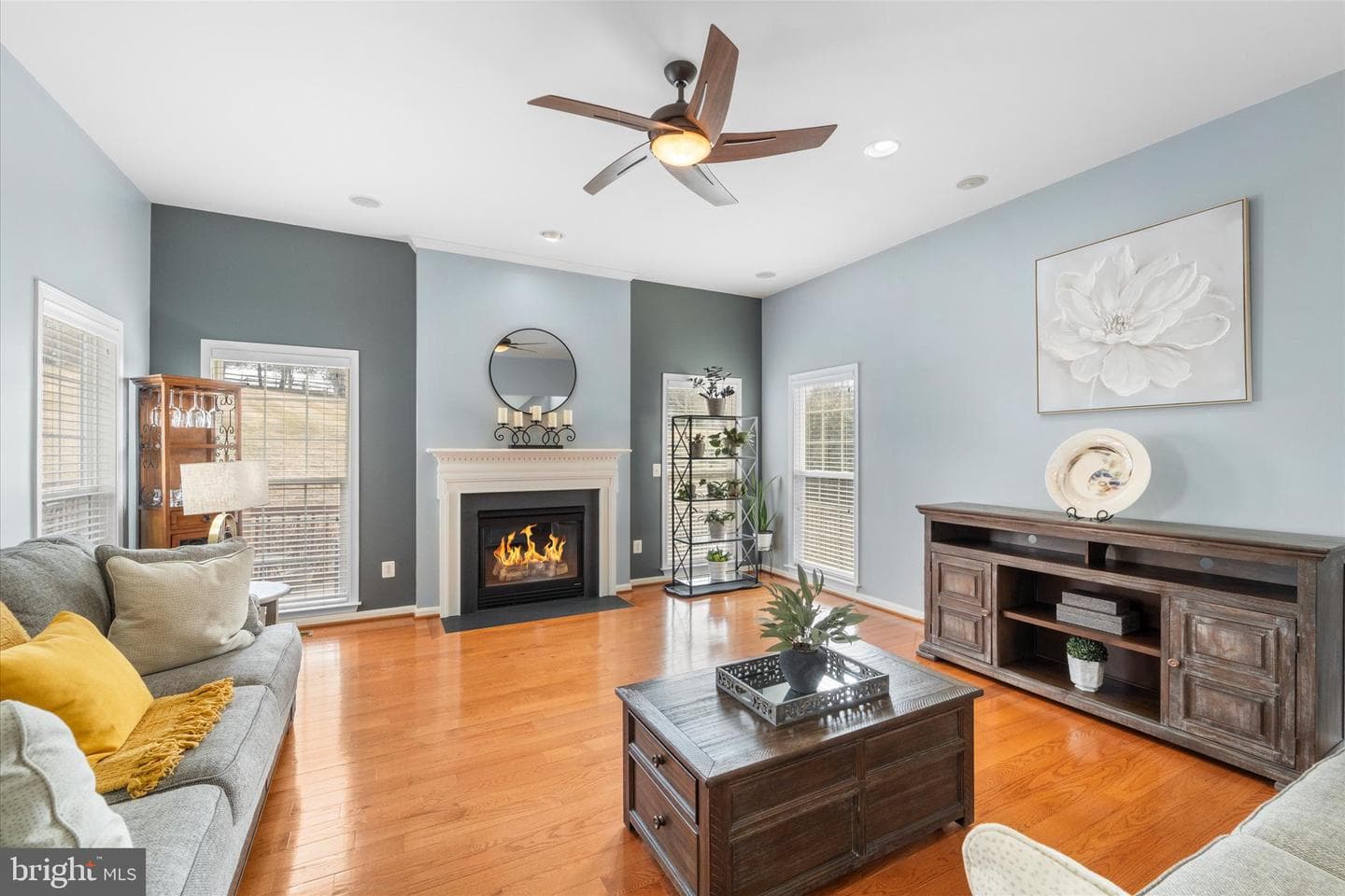 6909 Mill Valley Drive photo 3