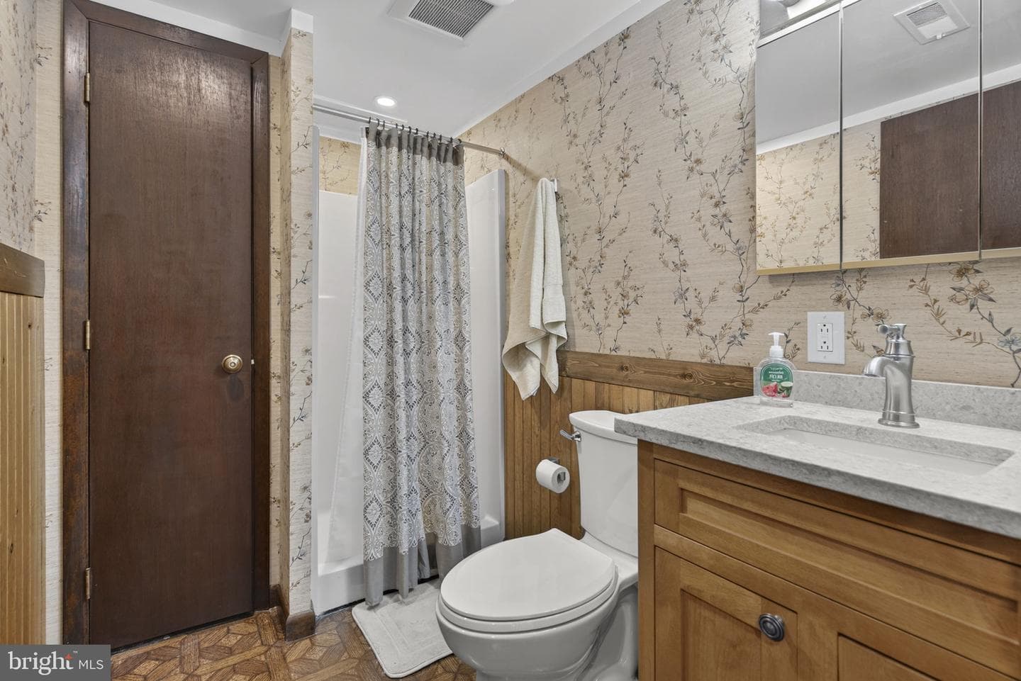 7269 Beauregard Court photo 44
