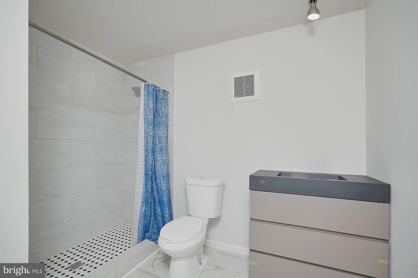 6671 Clarkes Meadow Drive photo 23