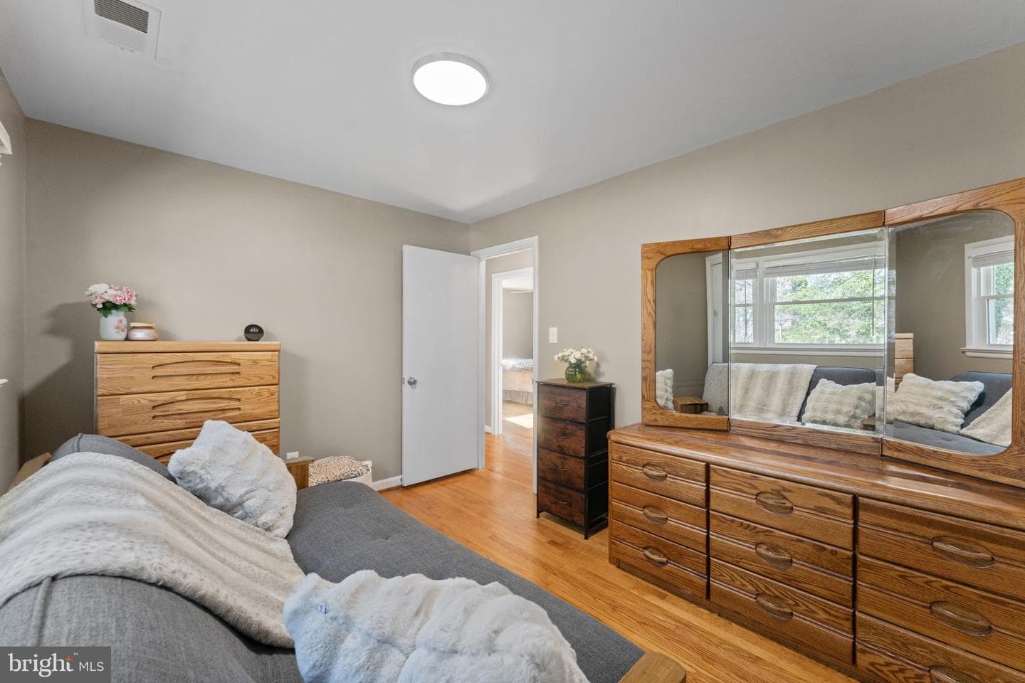 6744 Riley Road photo 26