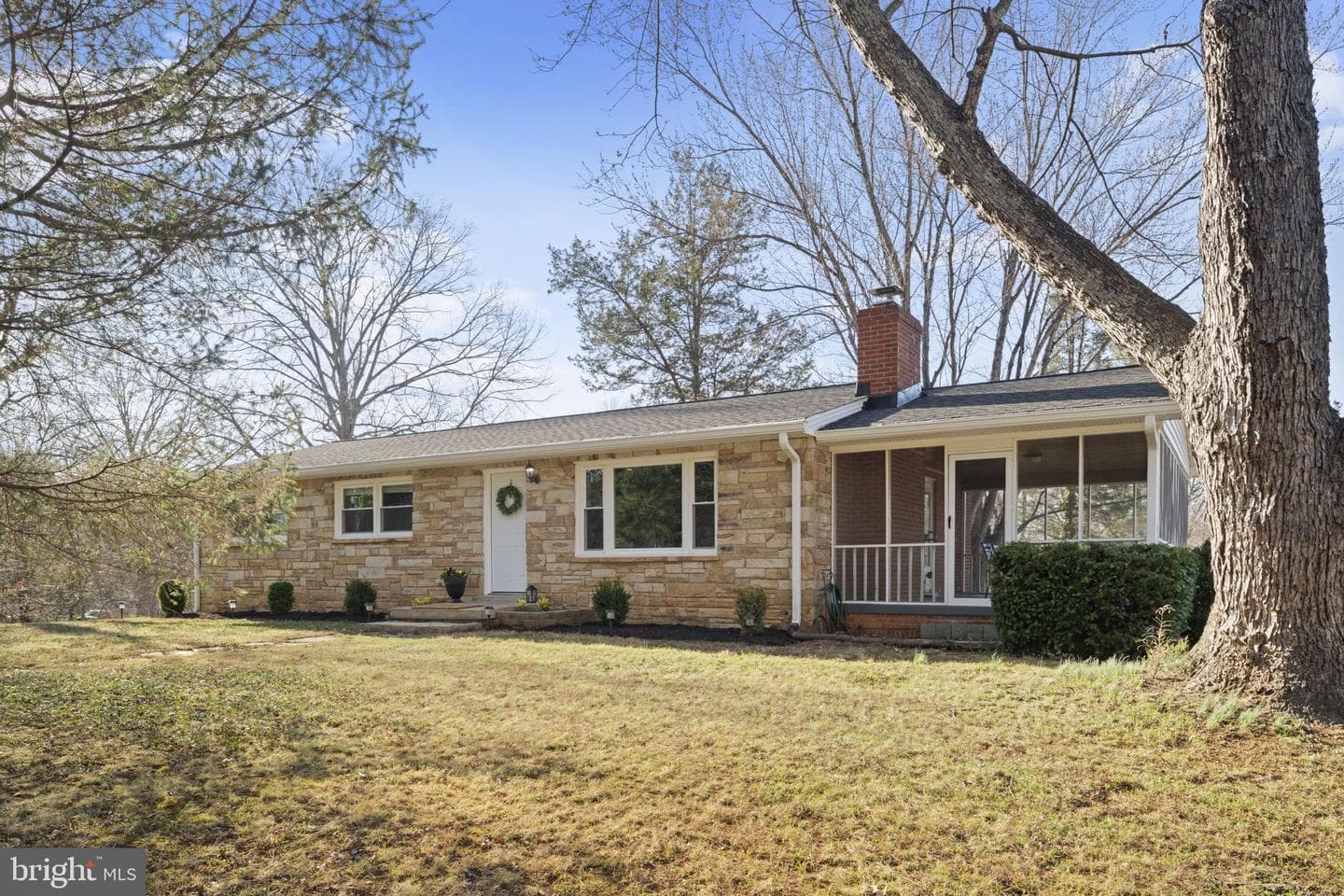 6744 Riley Road photo 4