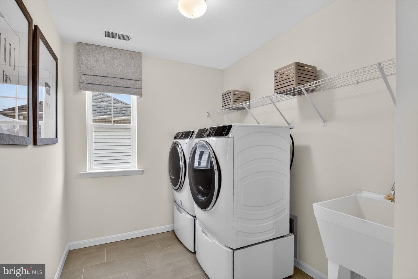 8059 Mckay Street photo 33
