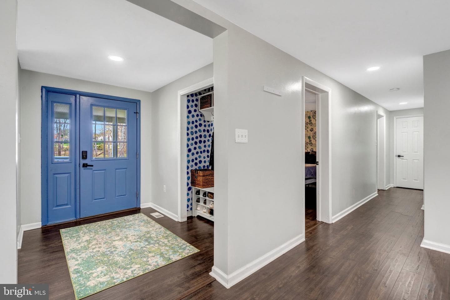 4645 Morgans Bluff Drive photo 8