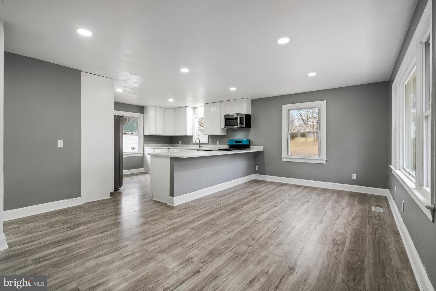 13328 Elk Run Road photo 3