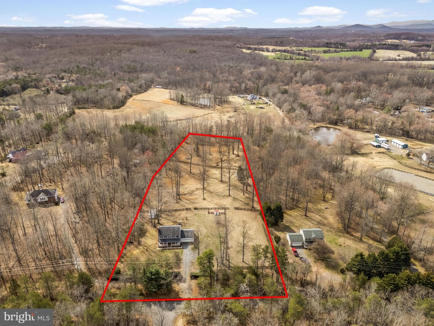 10507 Cliff Mills Road photo 2
