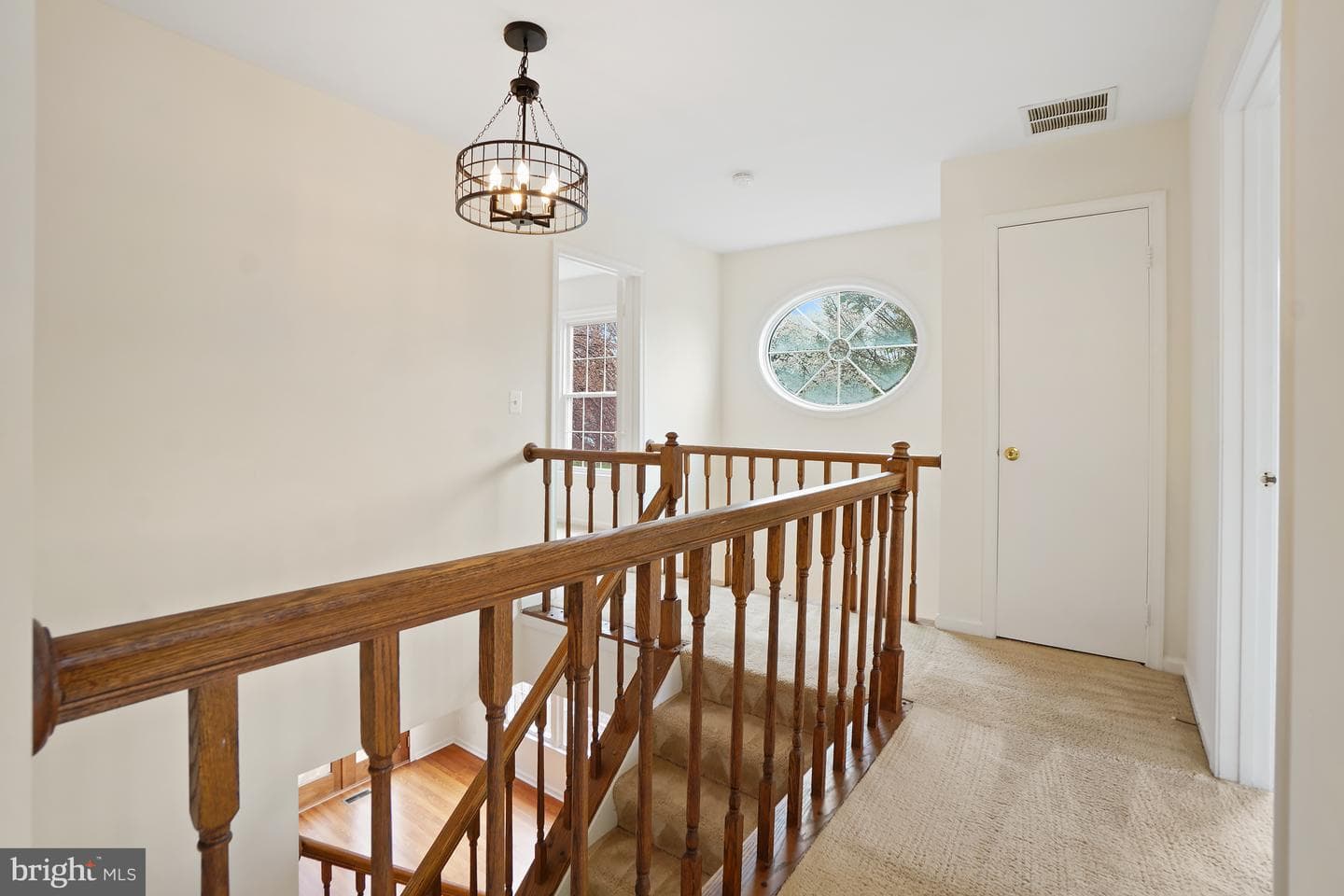 746 Arbor Court photo 12