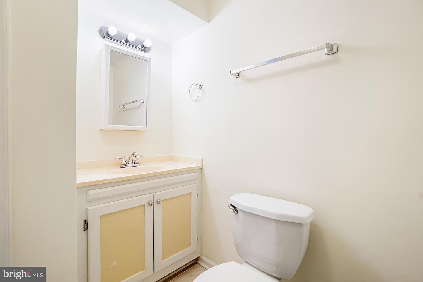 746 Arbor Court photo 25