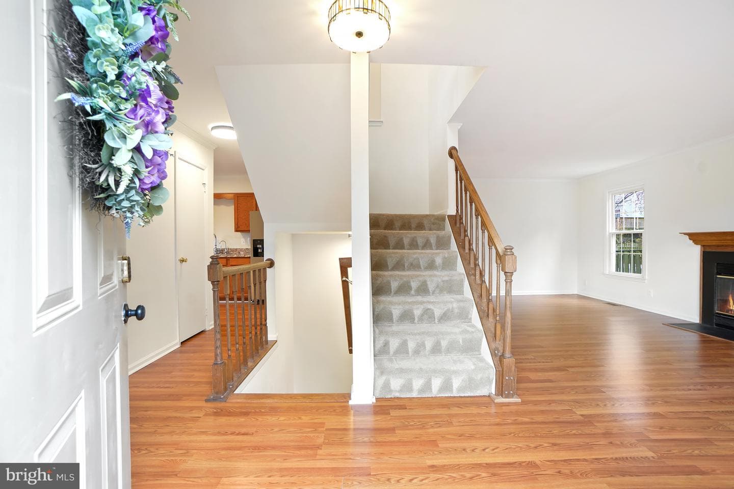 746 Arbor Court photo 3