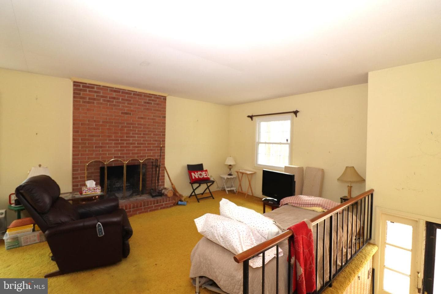 9305 Lees Ridge Road photo 5
