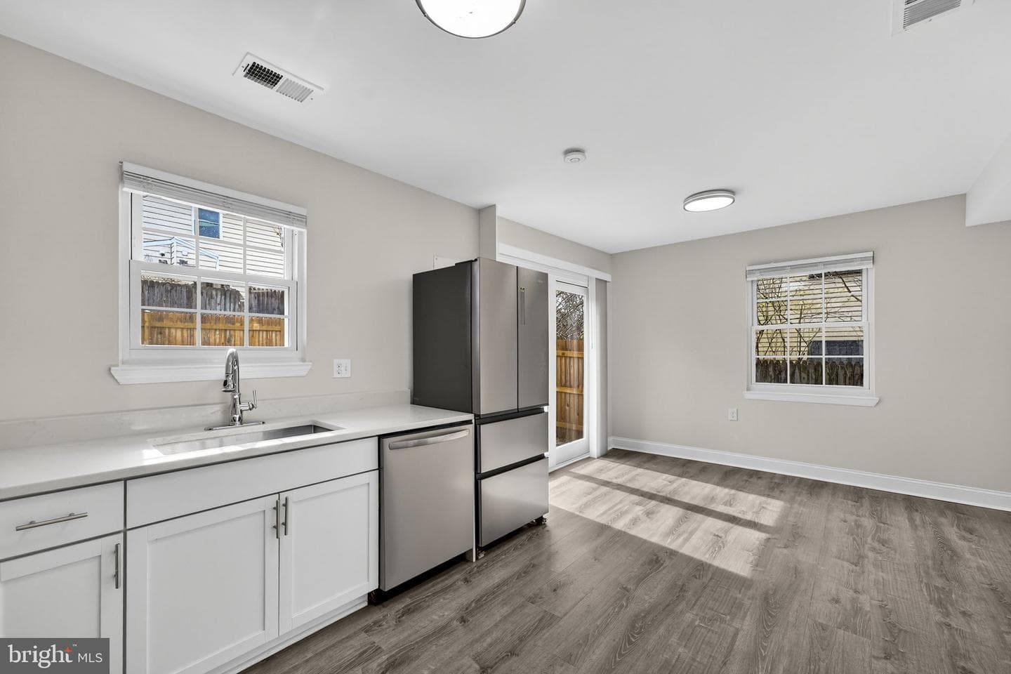 8611 Harrison Court photo 4