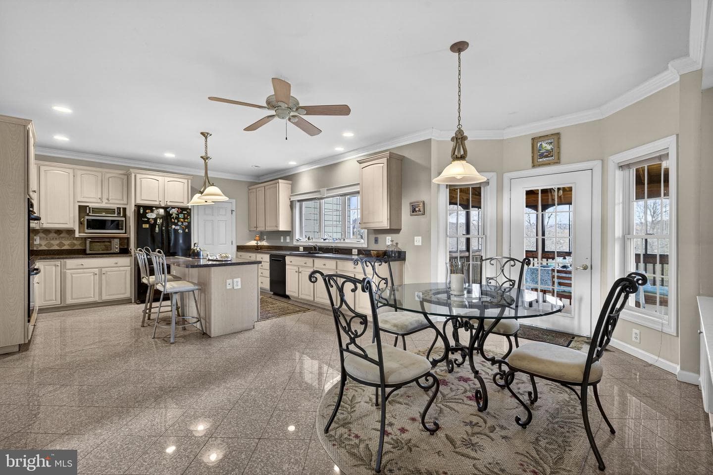 9491 Walsingham Lane photo 32