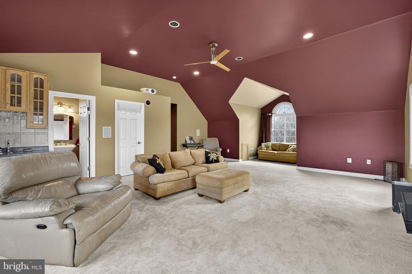 9491 Walsingham Lane photo 44