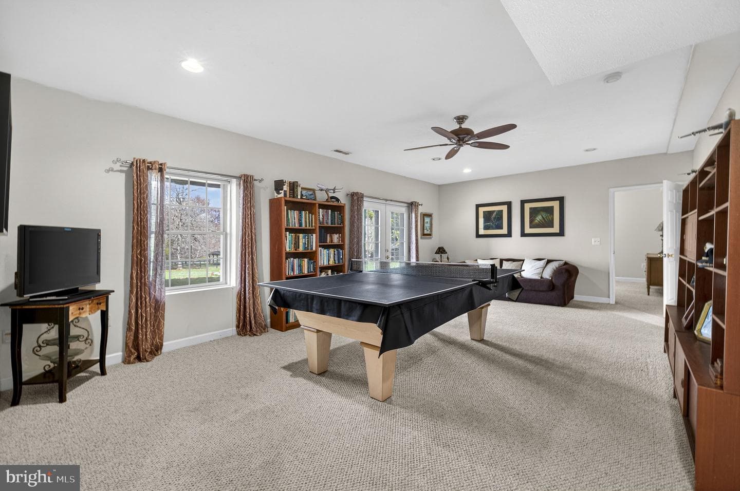 9491 Walsingham Lane photo 54