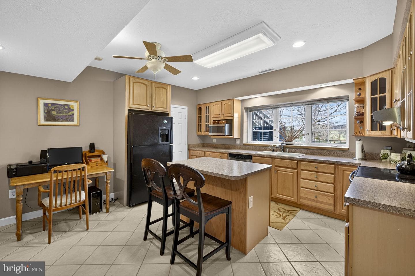 9491 Walsingham Lane photo 57