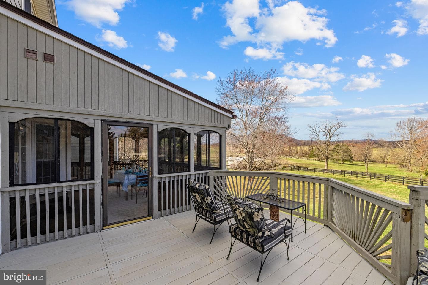 9491 Walsingham Lane photo 65