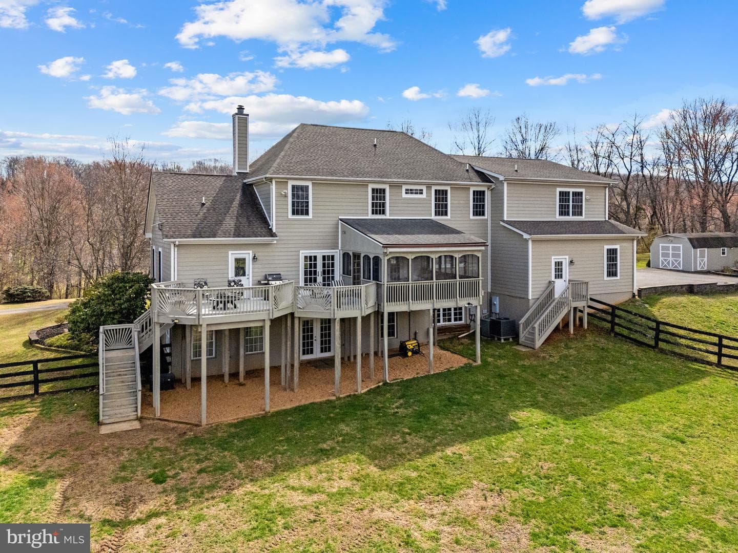 9491 Walsingham Lane photo 69