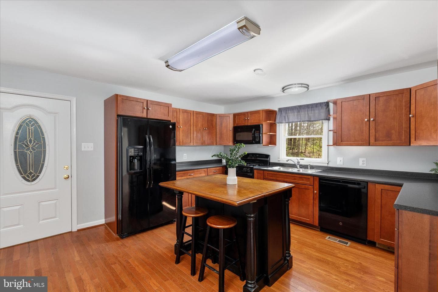 10059 Clarkes Road photo 5