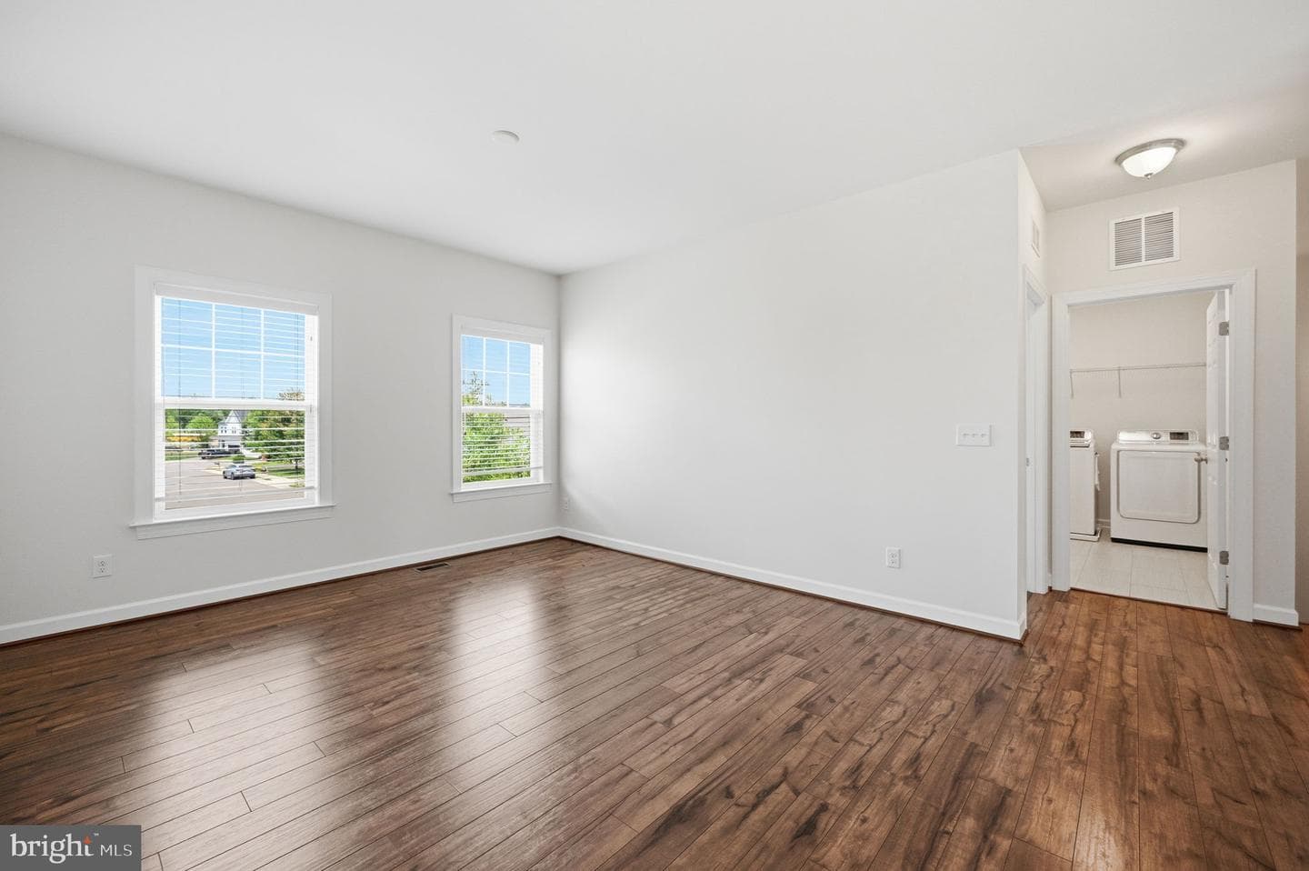 6299 Margaret Way photo 23