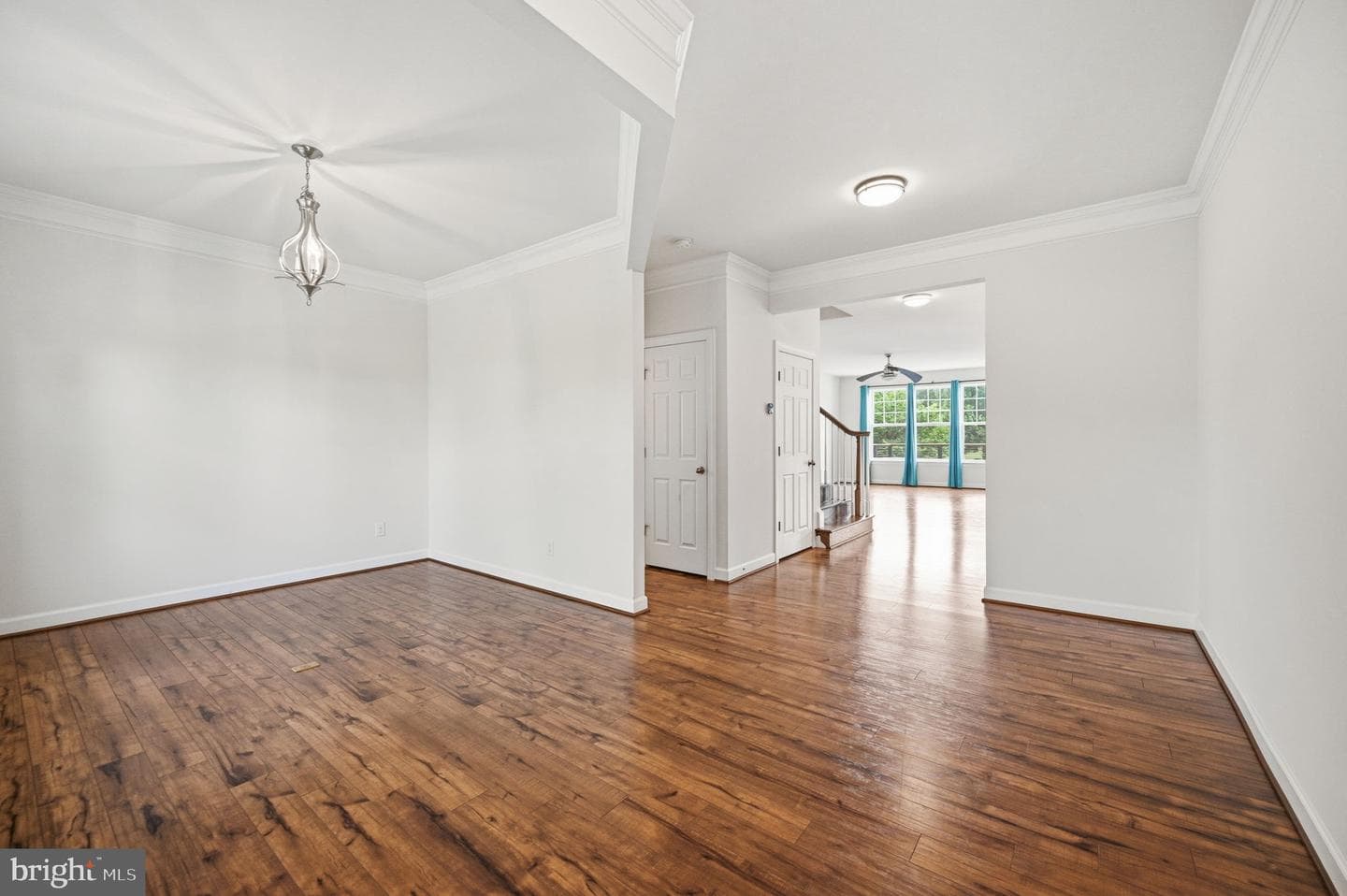6299 Margaret Way photo 6