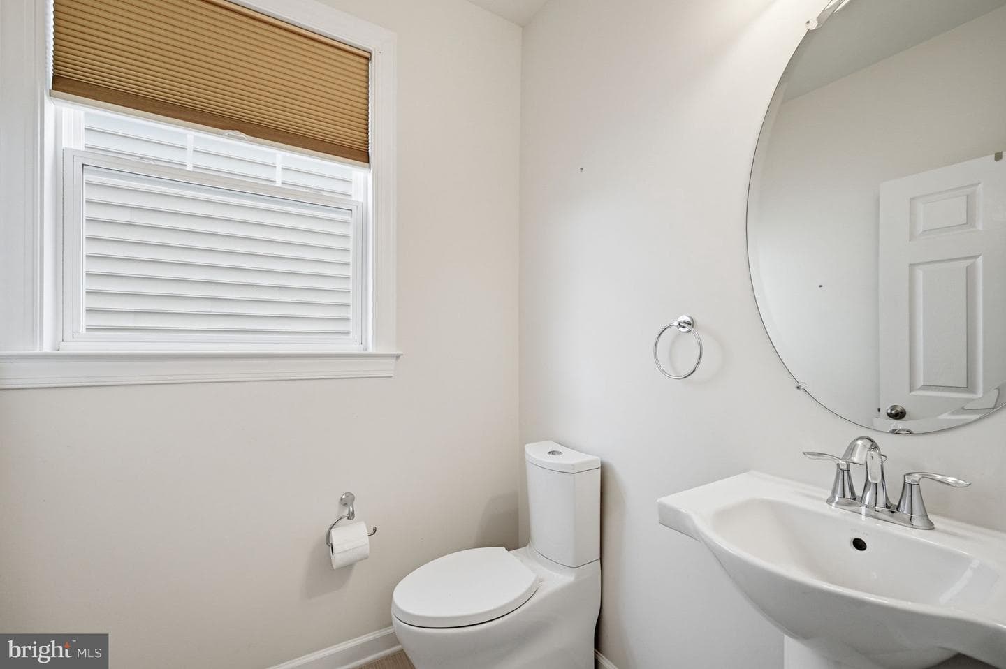 6299 Margaret Way photo 7