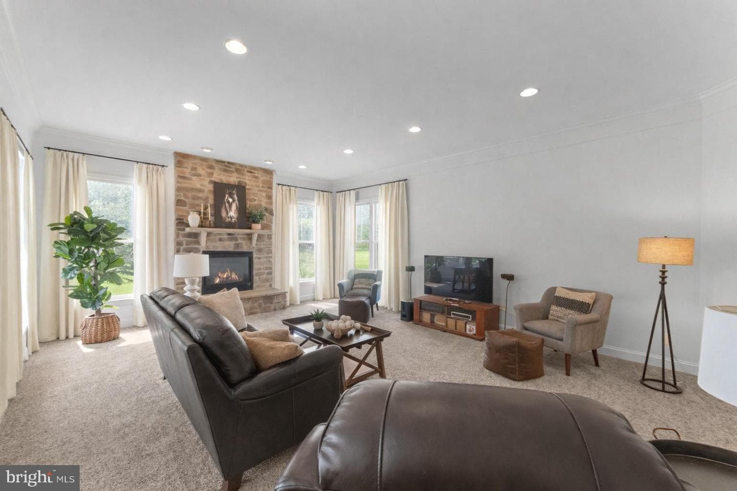 4045 Cray Drive photo 31