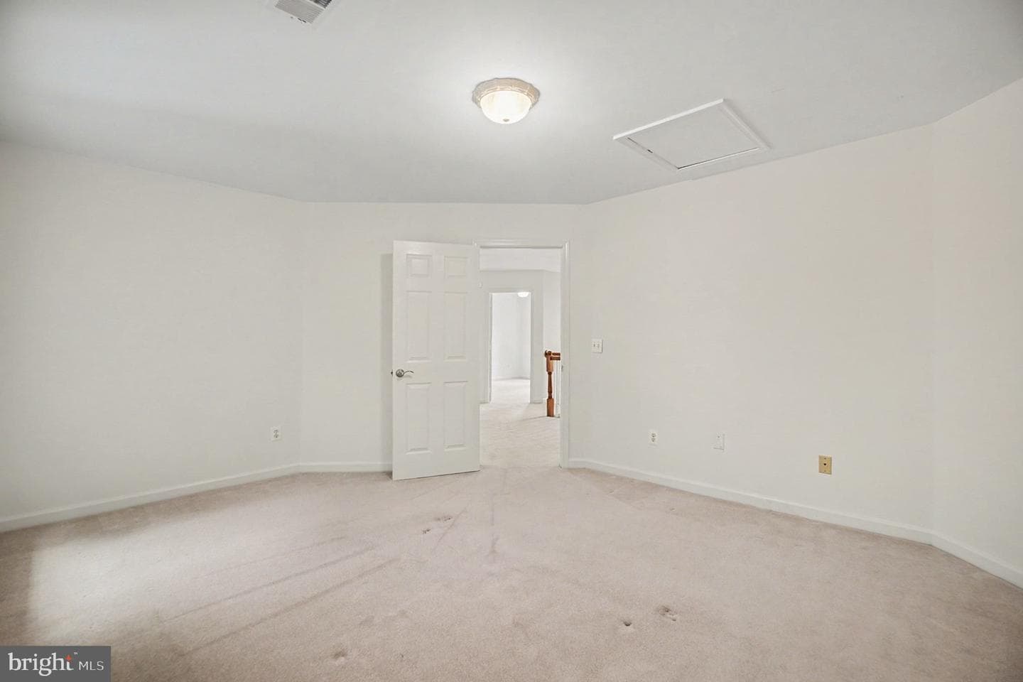 7182 Brewster Lane photo 22